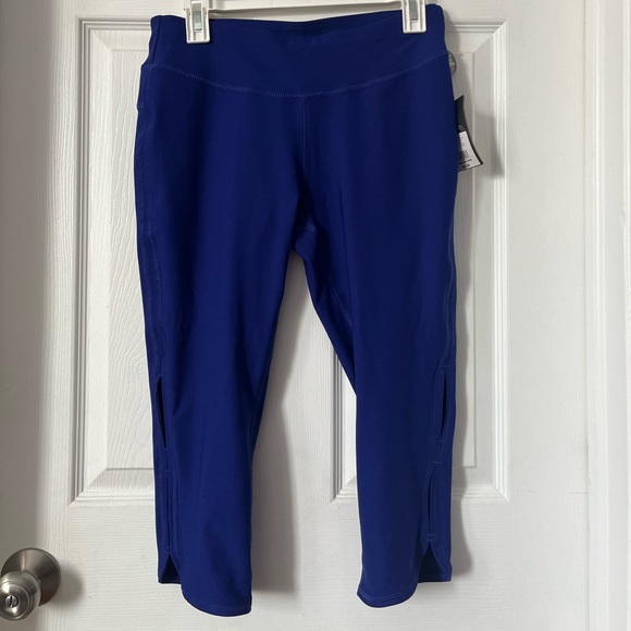 Women’s activewear set - Picture 4 of 10